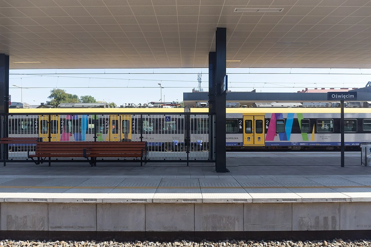 Train at the platforms of Oświęcim railway station