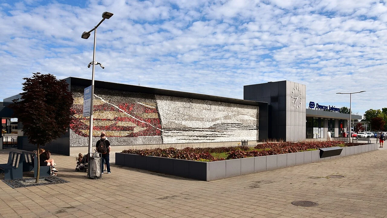 Oświęcim railway station exterior and pedestrian forecourt